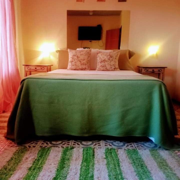 Canto De La Luna Parati Extérieur photo